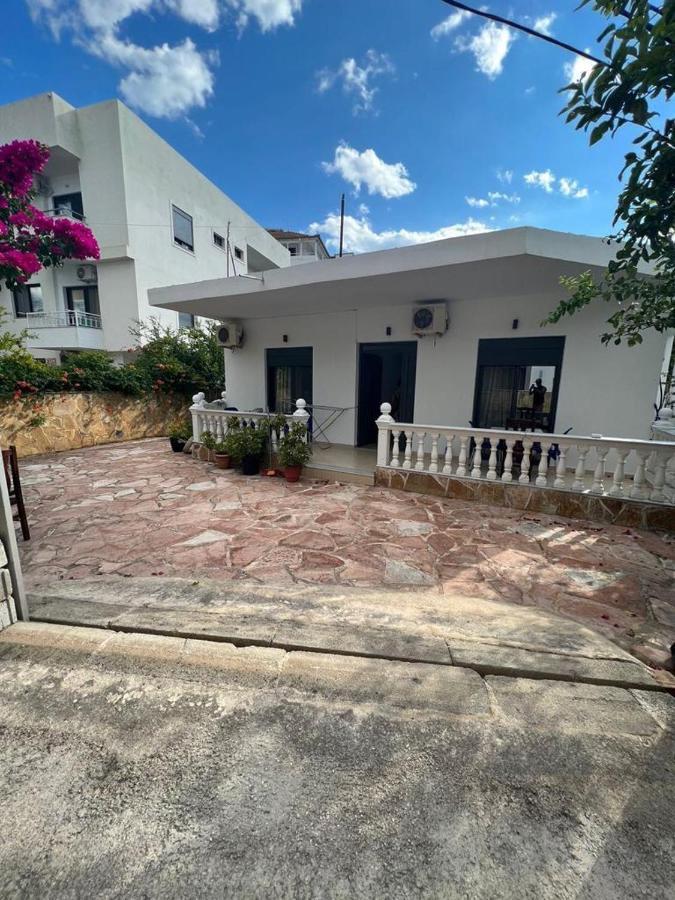 Alsi Rooms Ksamil Esterno foto