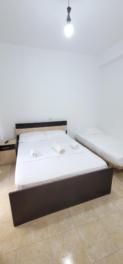 Alsi Rooms Ksamil Esterno foto