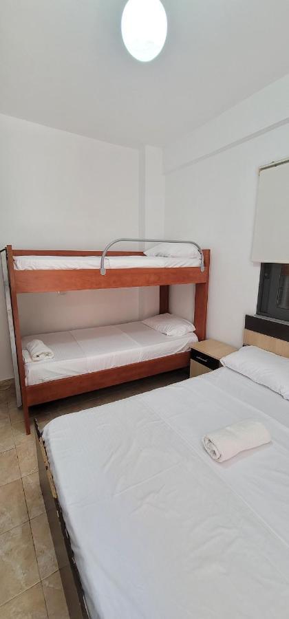 Alsi Rooms Ksamil Esterno foto